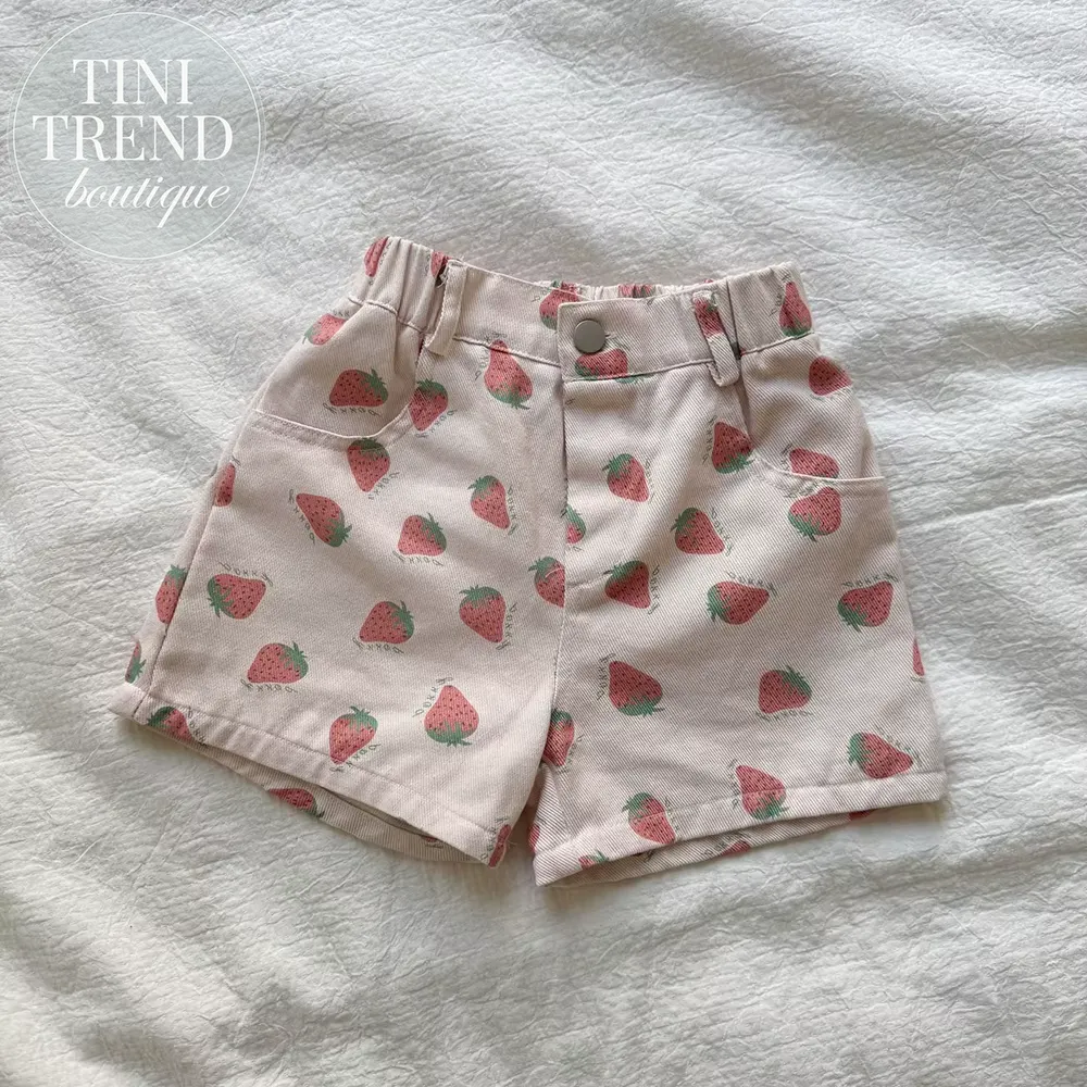 2025 New Summer Kids Cotton Shorts - Printed Loose Casual Boys Girls Pants with Strawberry Pattern