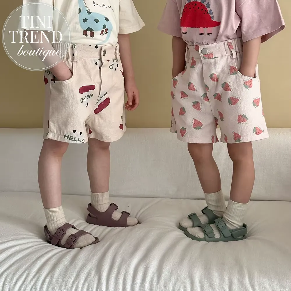 2025 New Summer Kids Cotton Shorts - Printed Loose Casual Boys Girls Pants with Strawberry Pattern