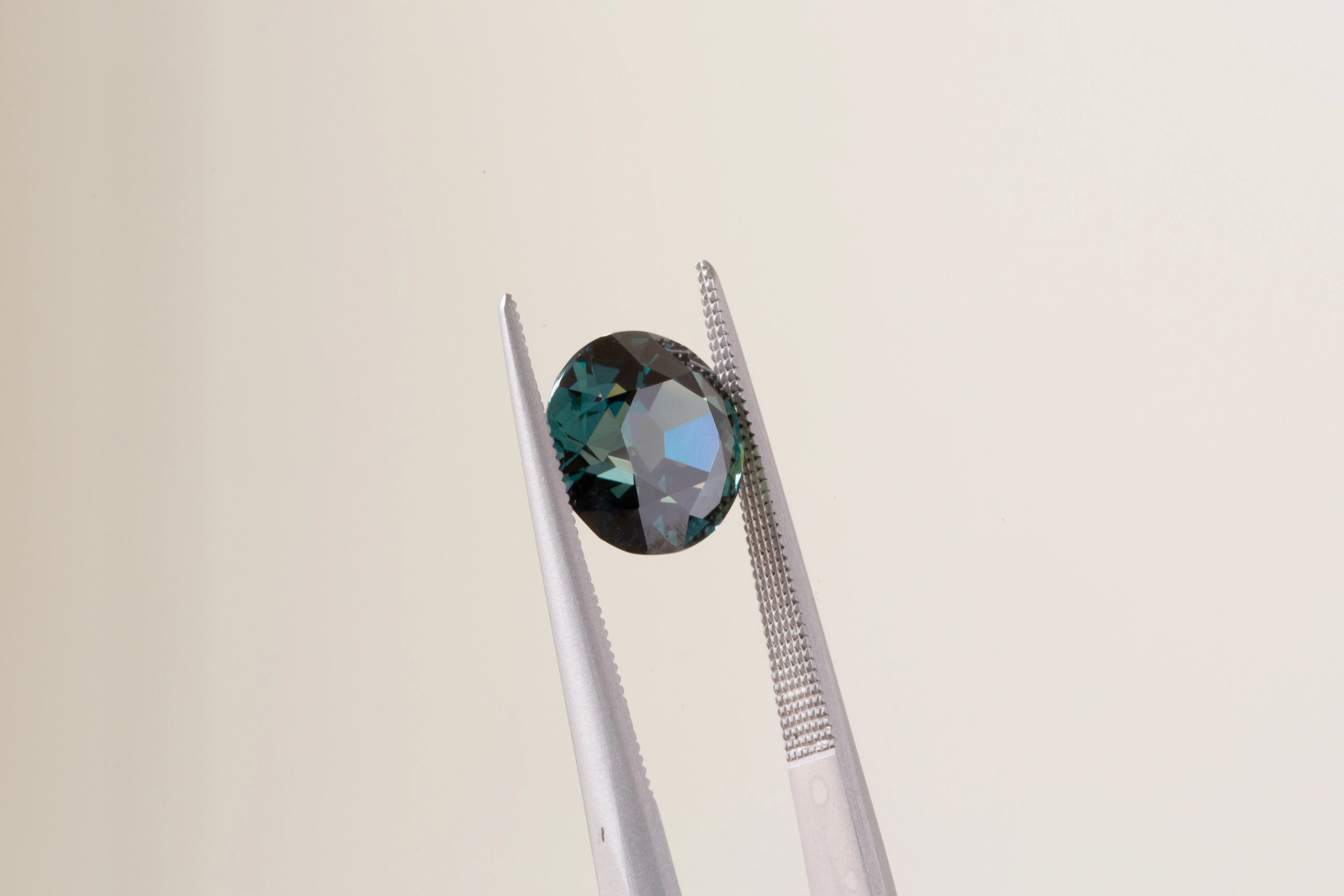 2.66 Carat Natural Round Green Teal Sapphire