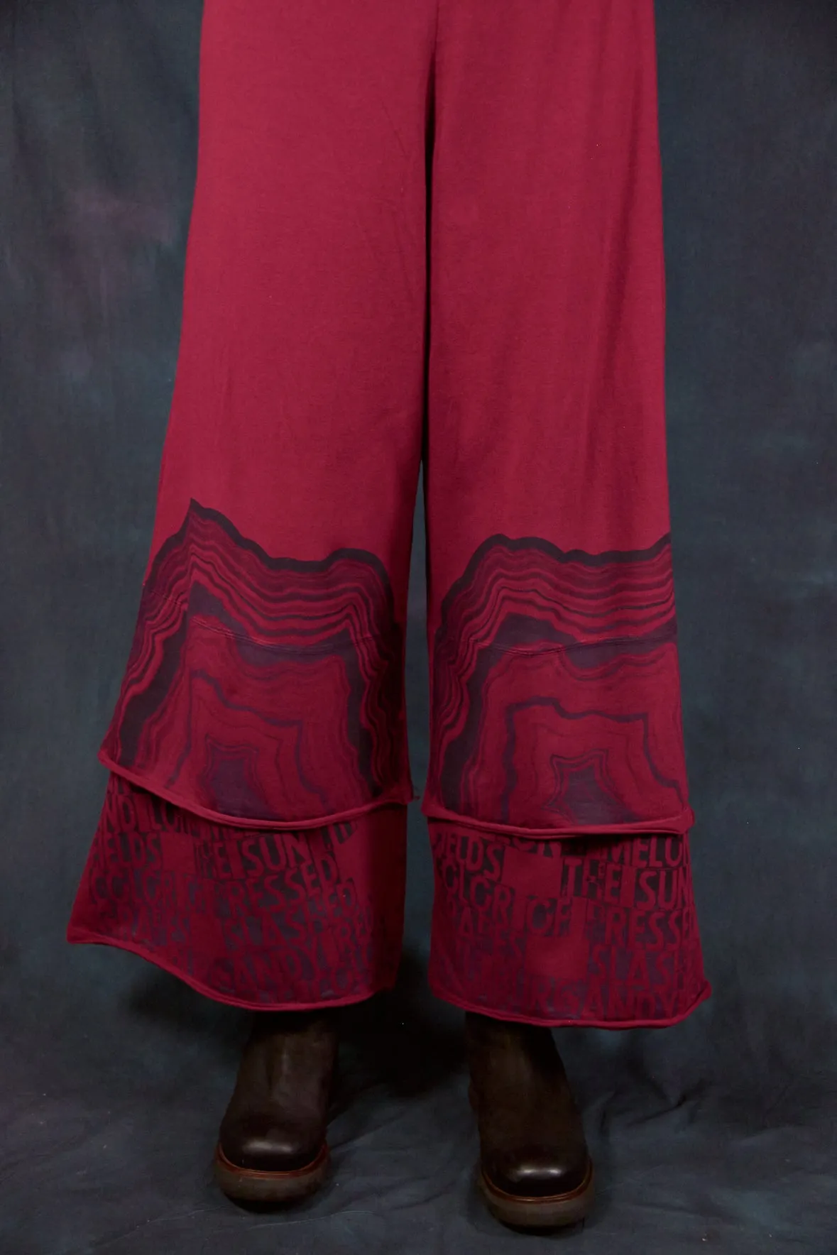 3239 Wide Crop Petaloon Rosso-P