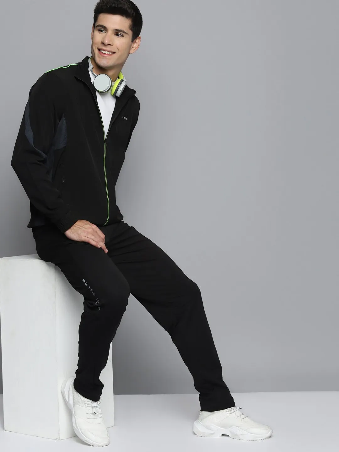 Alcis Men Colorblocked Black Jacket