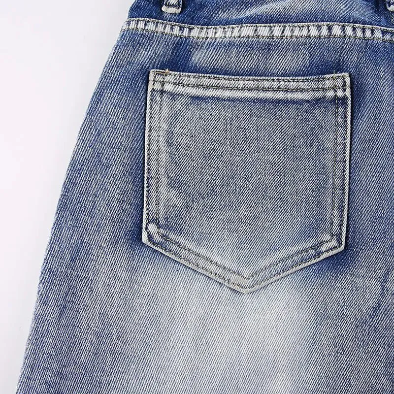 Alphabet Detail Straight Jeans