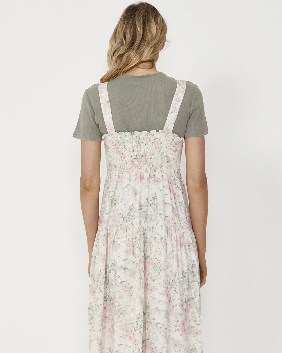 Avery Tee