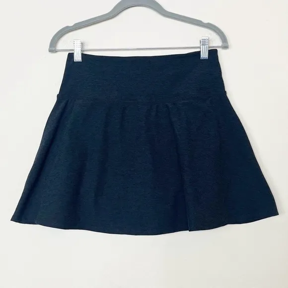 Beyond Yoga Spacedye Hot Shot Circle Skort in Darkest Night