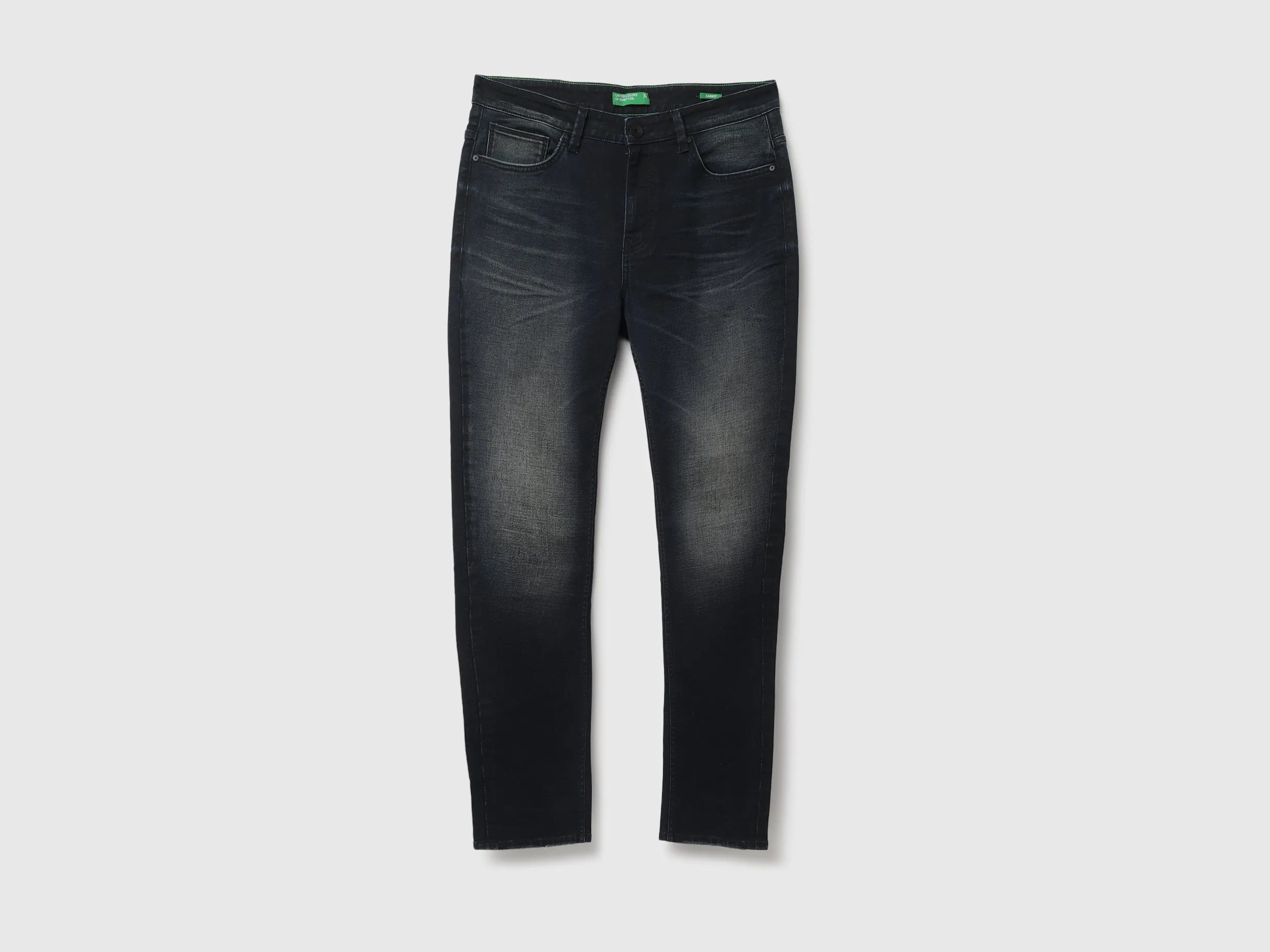 Carrot Fit Solid Men's Jeans