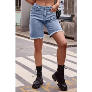 Chic Raw Hem Denim Shorts with Pockets