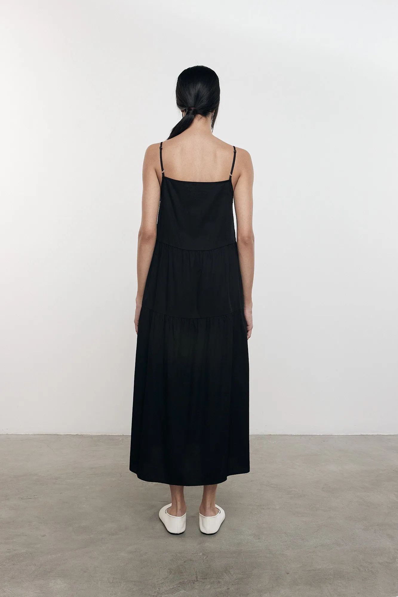 Cool Cotton Strappy Tiered Dress in Black
