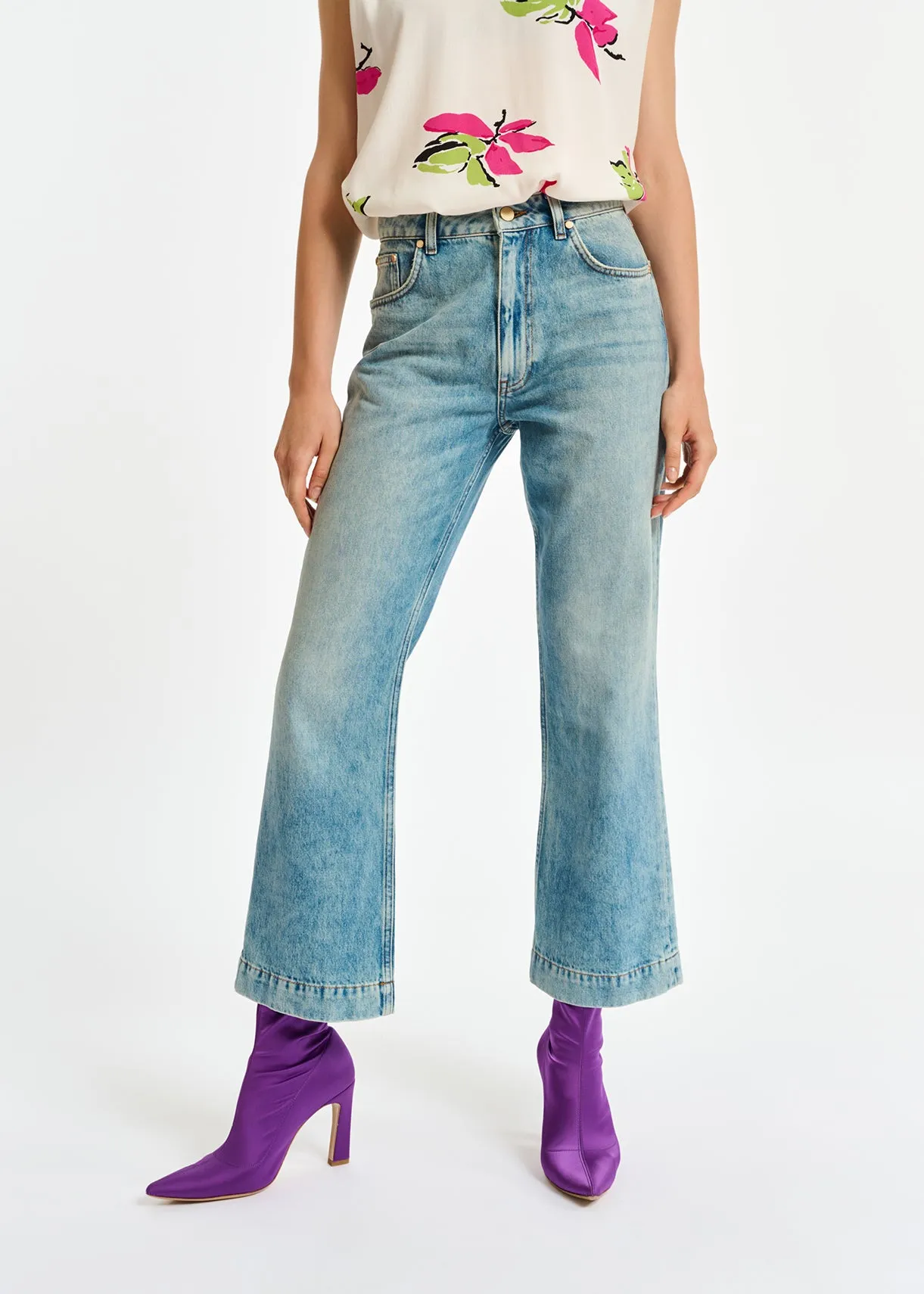 Cropped high-rise blue jeans
