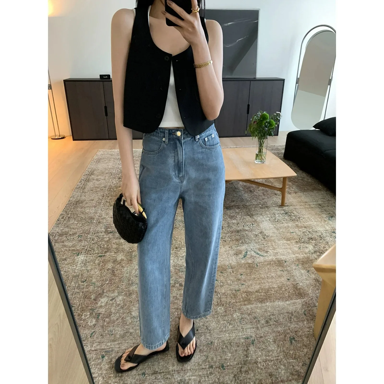 Eco-friendly Washed Elastic Jeans