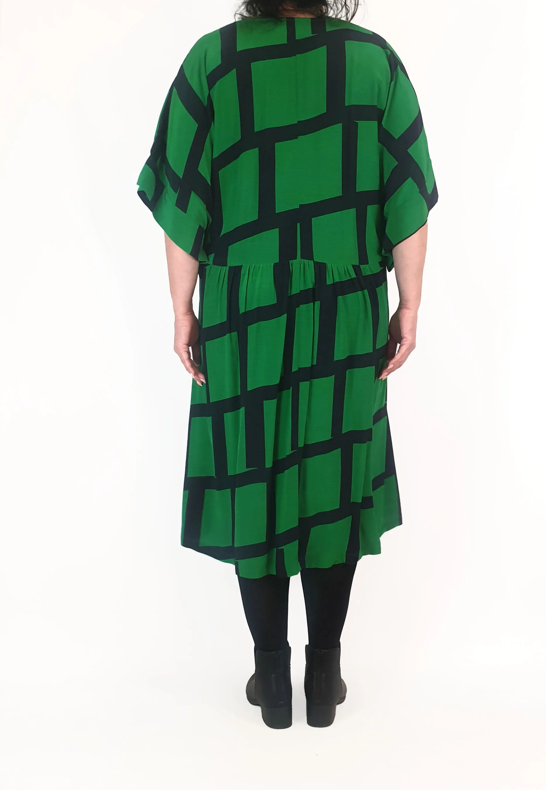 Elk green and black print dress size 18