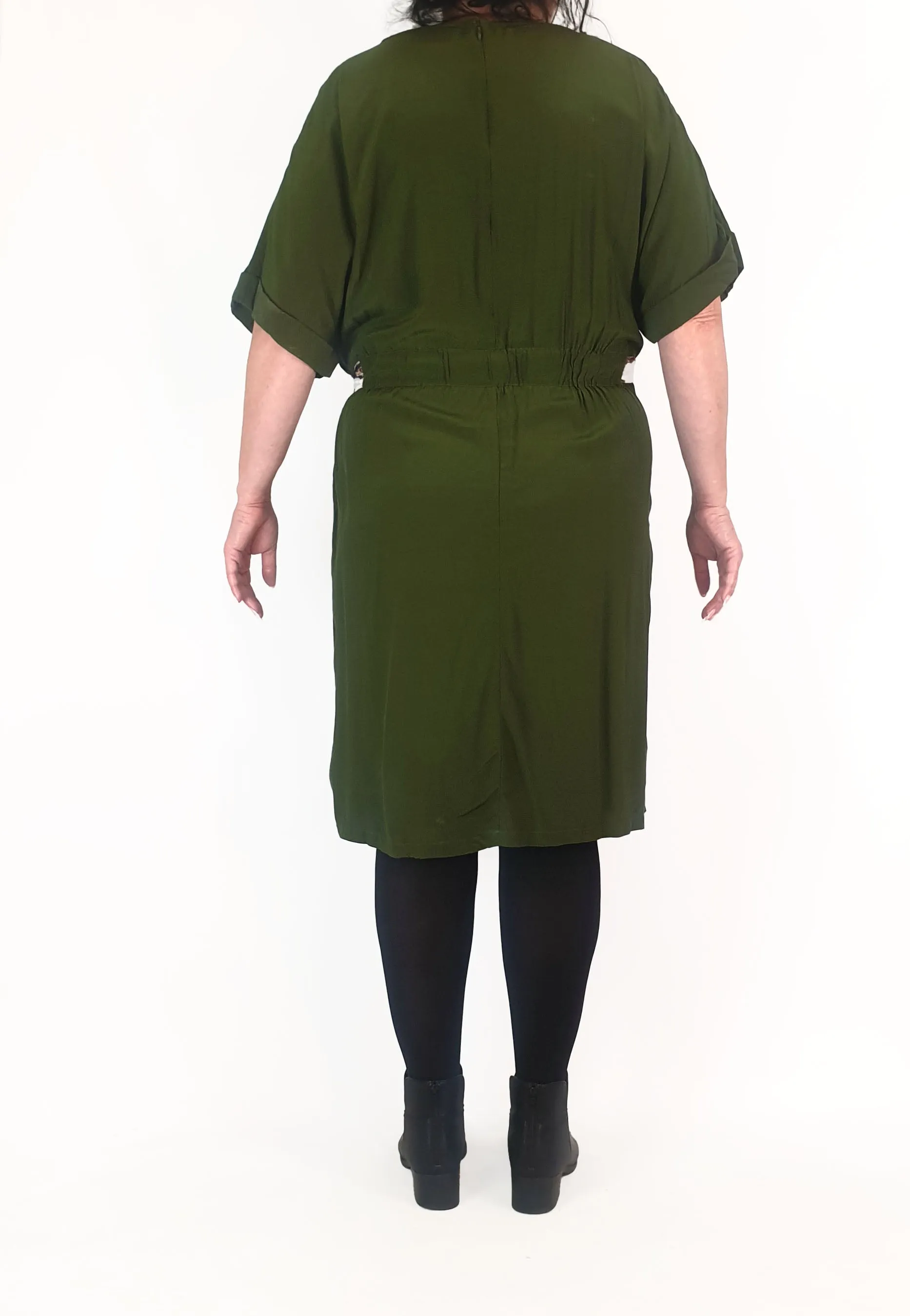 Elk green dress with contrasting waist tie size 16