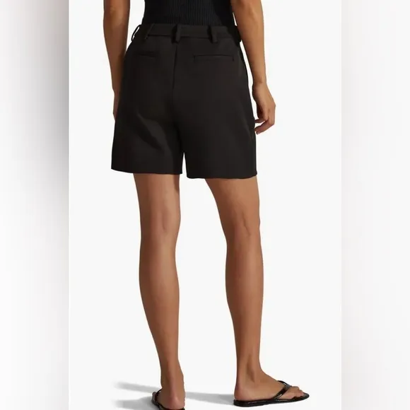 Favorite Daughter The Favorite Short in Black Size 14