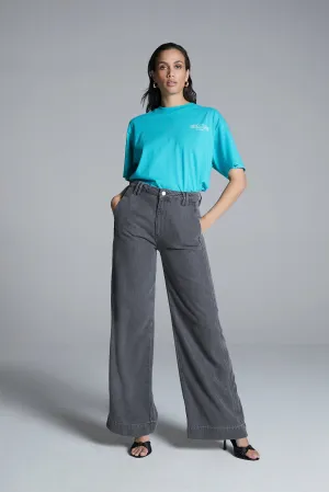 Flowy Wide Leg Tailored Jeans