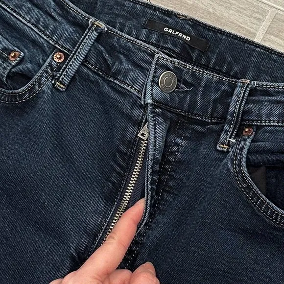 GRLFRND Kendall High-Rise Skinny Jeans in Keep It Close Dark Wash Denim Size 27