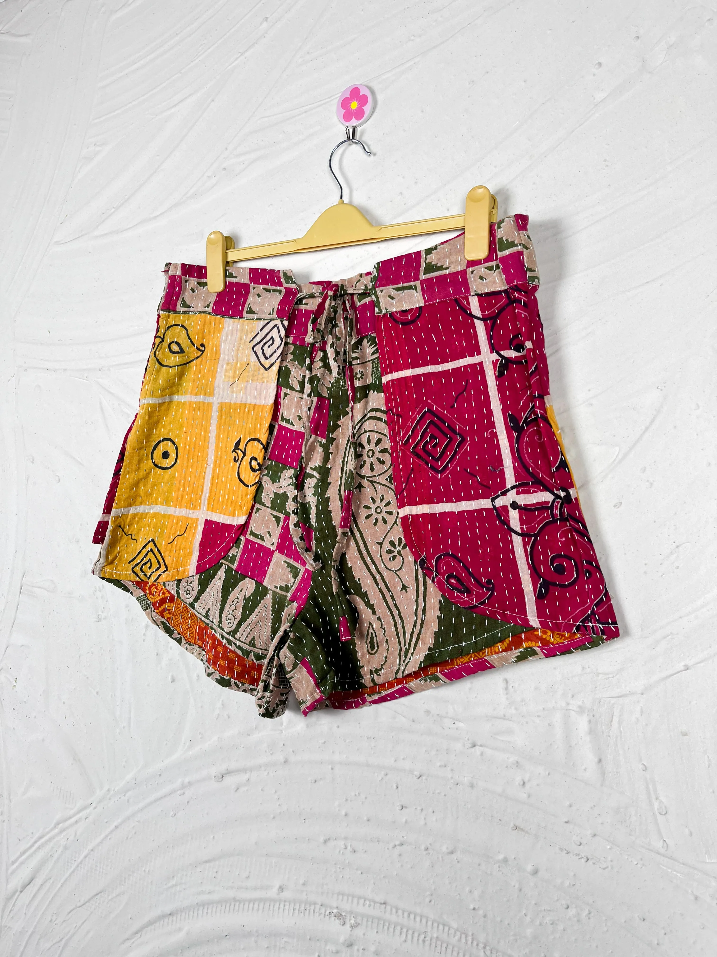 Happy Dance Shorts DCOSSH  L 22