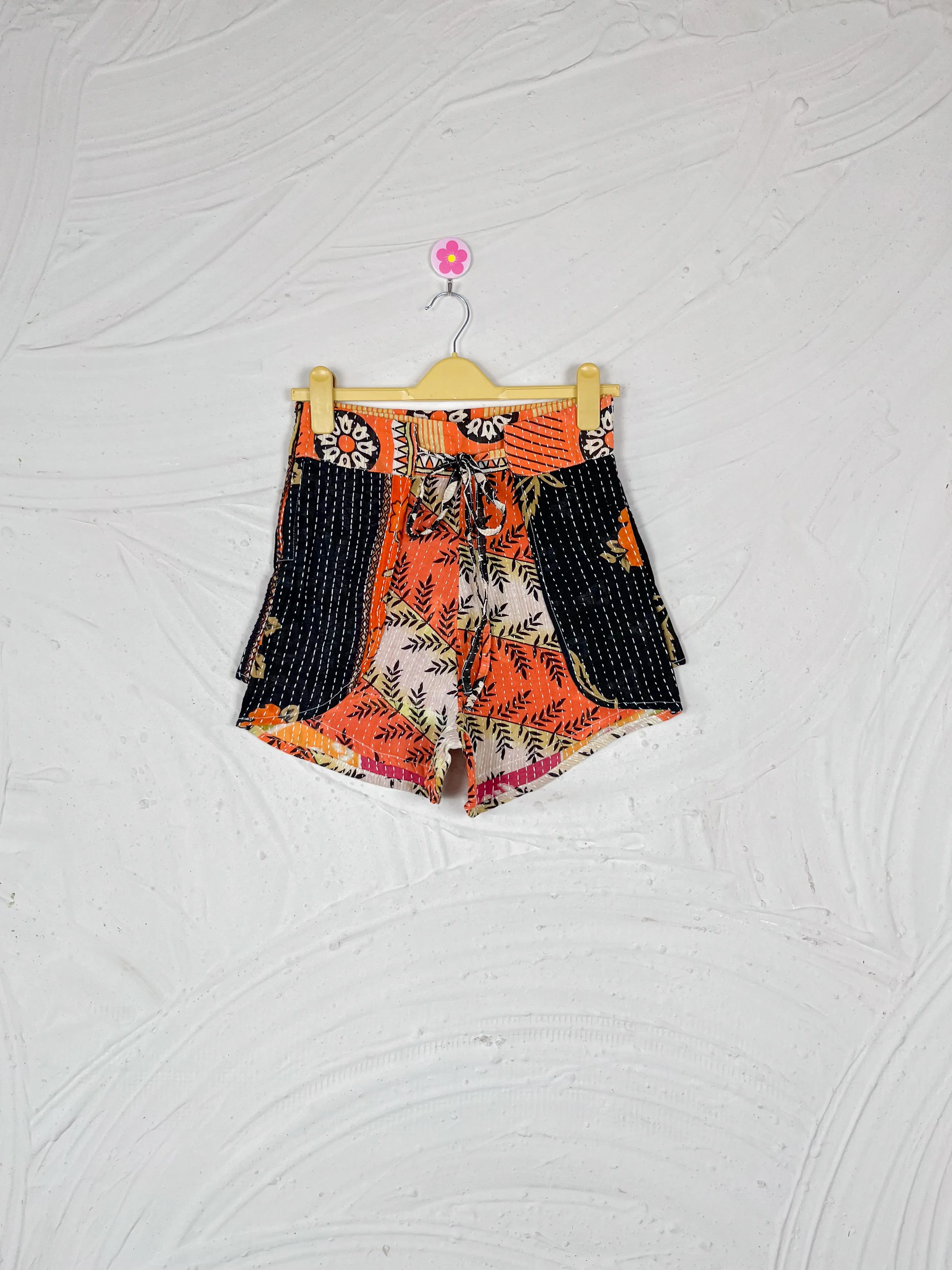 Happy Dance Shorts DCOSSH  S 22