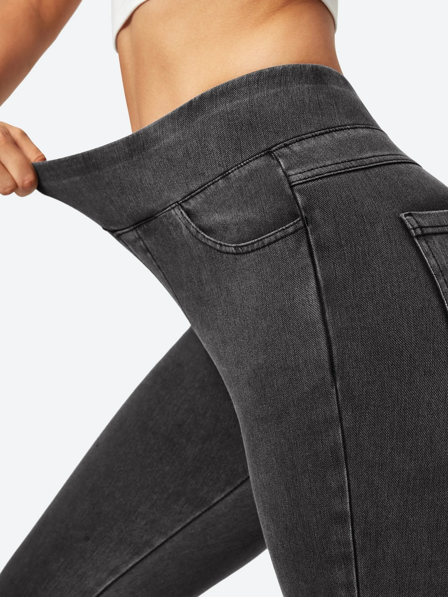 I YOGA High Waisted Pull On Capri Jeans With Pockets