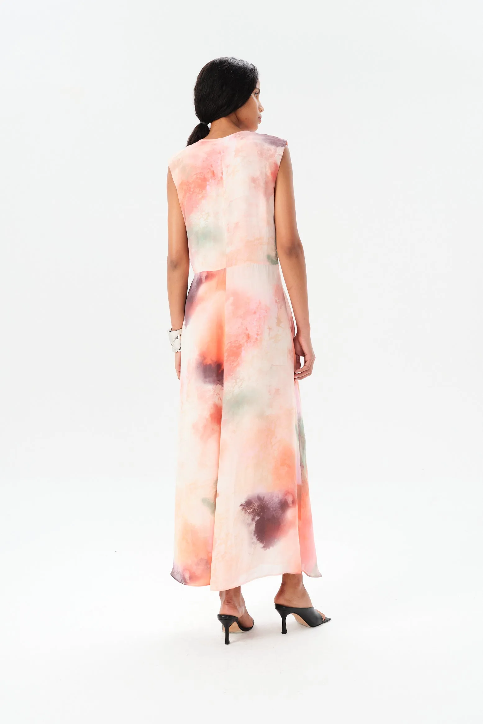 Jufre Tora Long Dress in Wild Rose