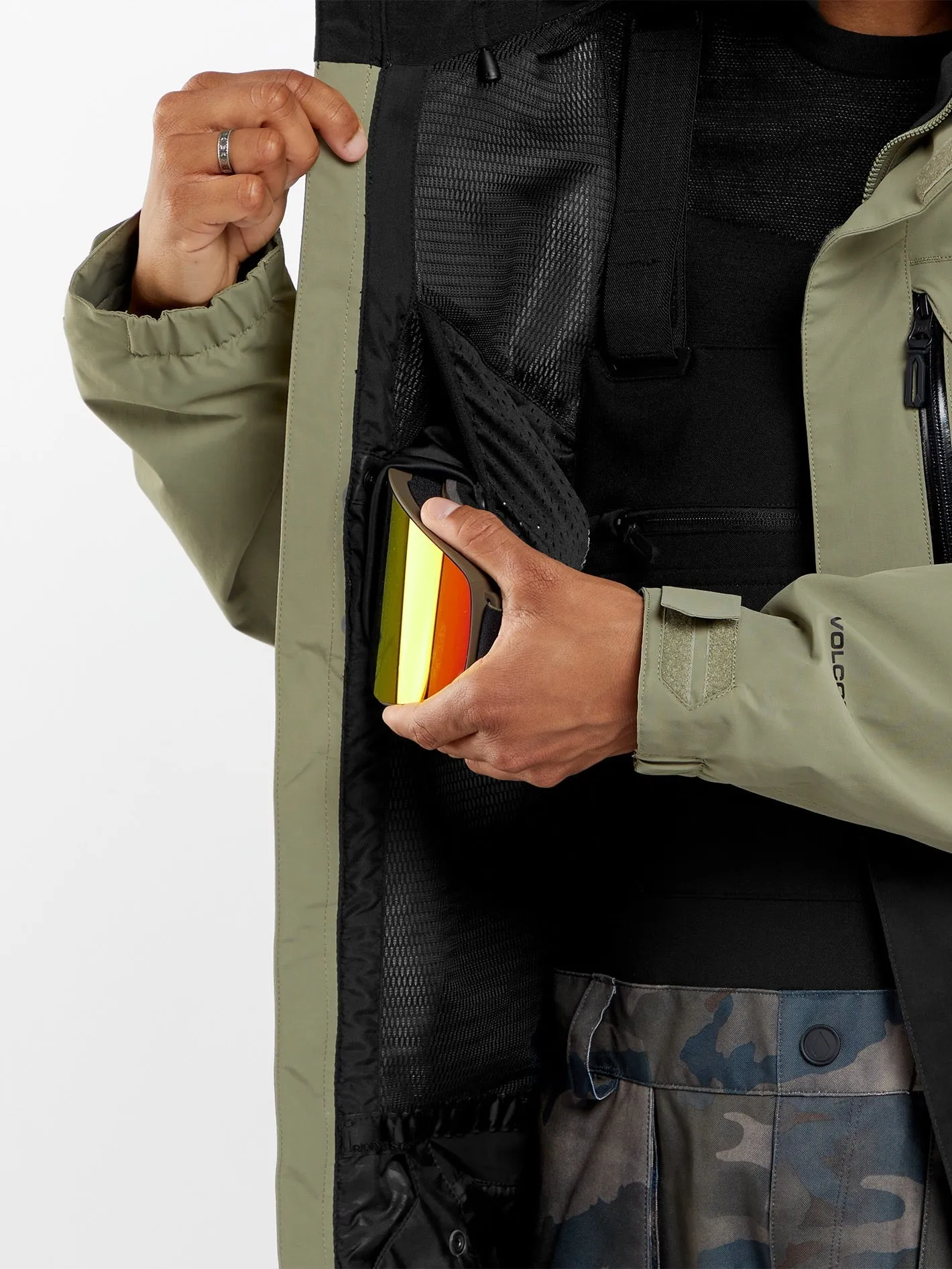 L Gore-Tex Jacke - LIGHT MILITARY