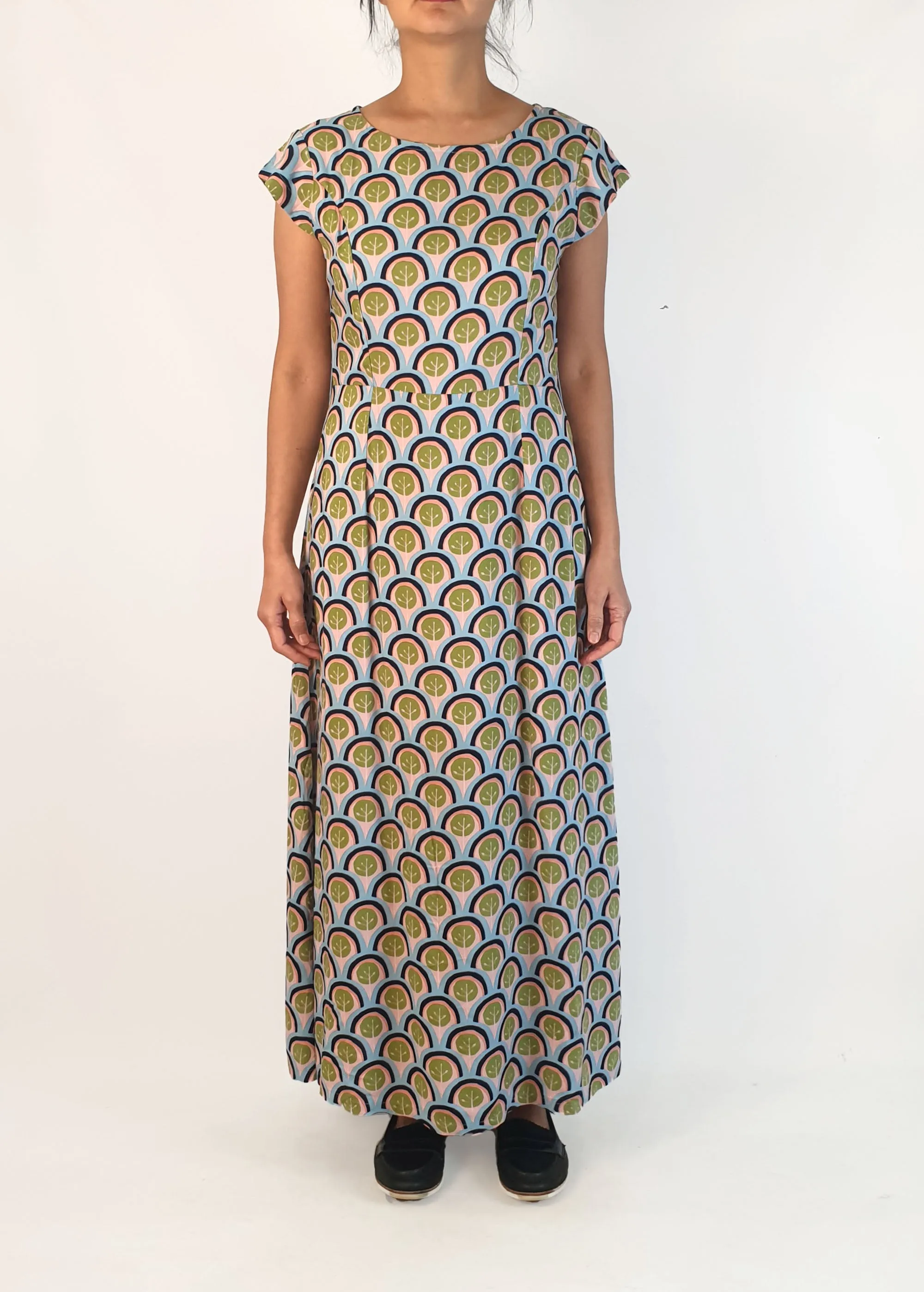 Leonard St blue-based unique print dress size 10