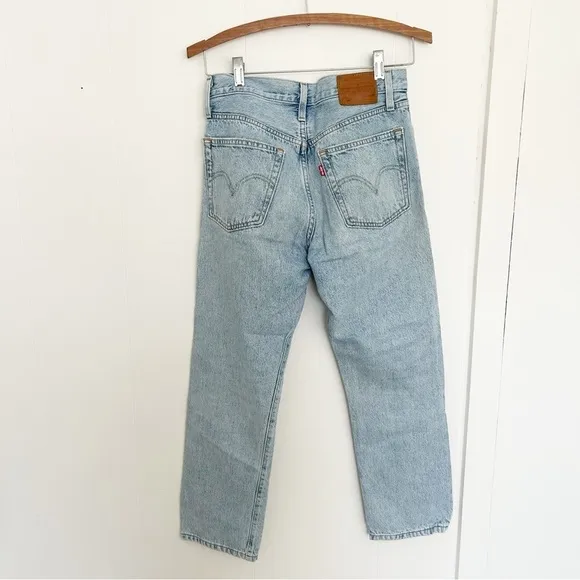 Levi's Premium 501 Crop Jeans Montgomery Light Wash Size 25