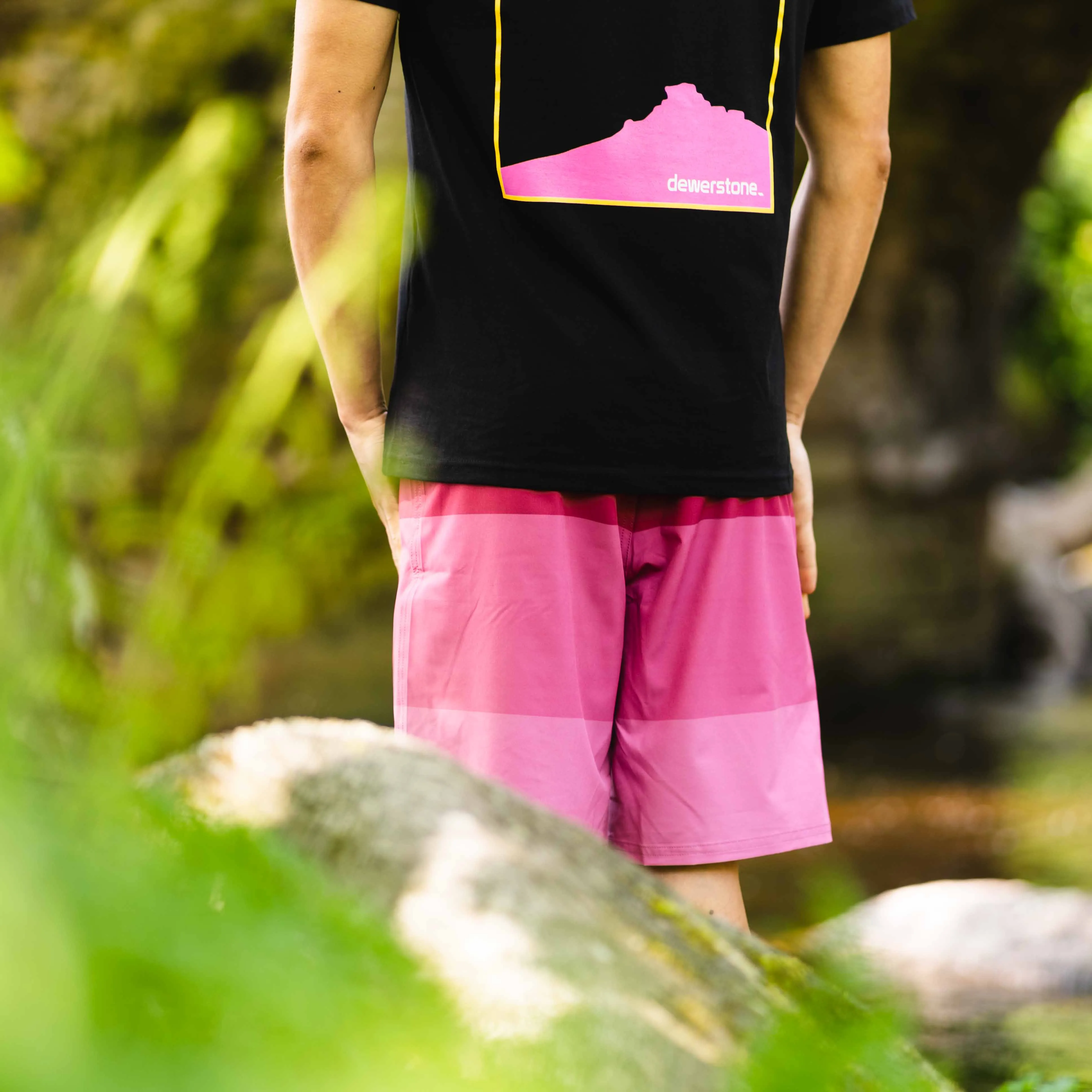 Life Shorts Pro - Stripes - Coral