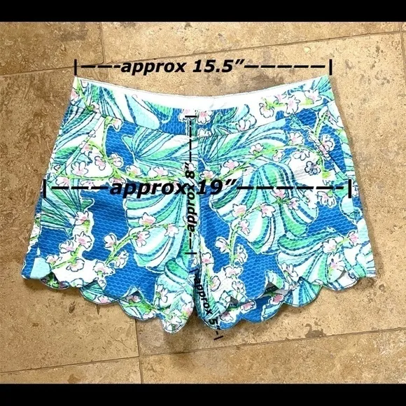 Lilly Pulitzer Blue Bay Coasting Buttercup Shorts Size 4