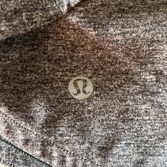 Lululemon, Grey and Black Speed Up Shorts, Size 10, 2.5” Inseam EUC