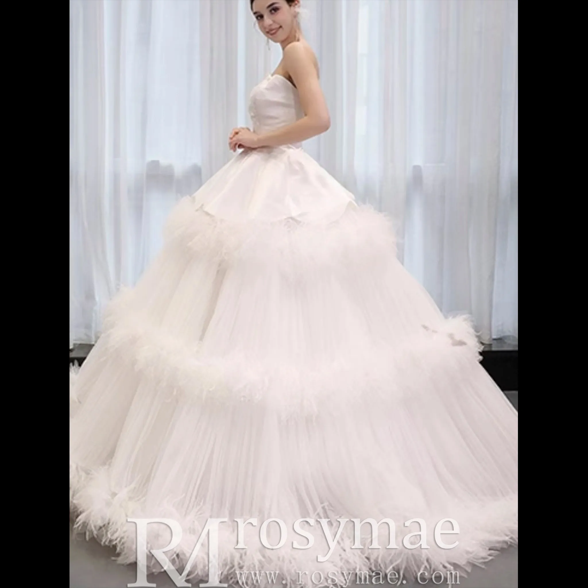 Luxury Ruffle Layered Wedding Dresses Asymmetrical Bridal Gown