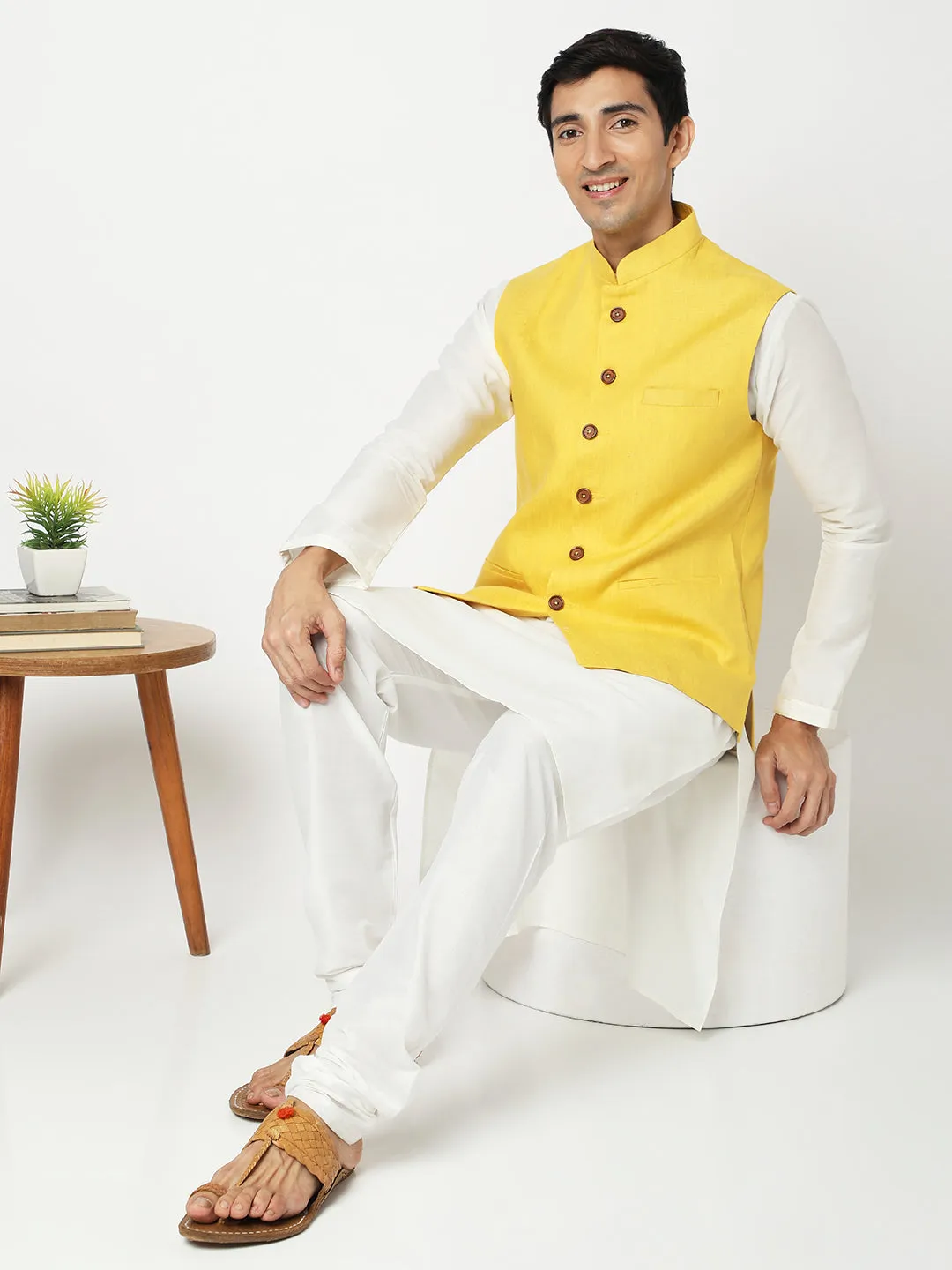 Matchles Men's Yellow Linen Solid Jackets