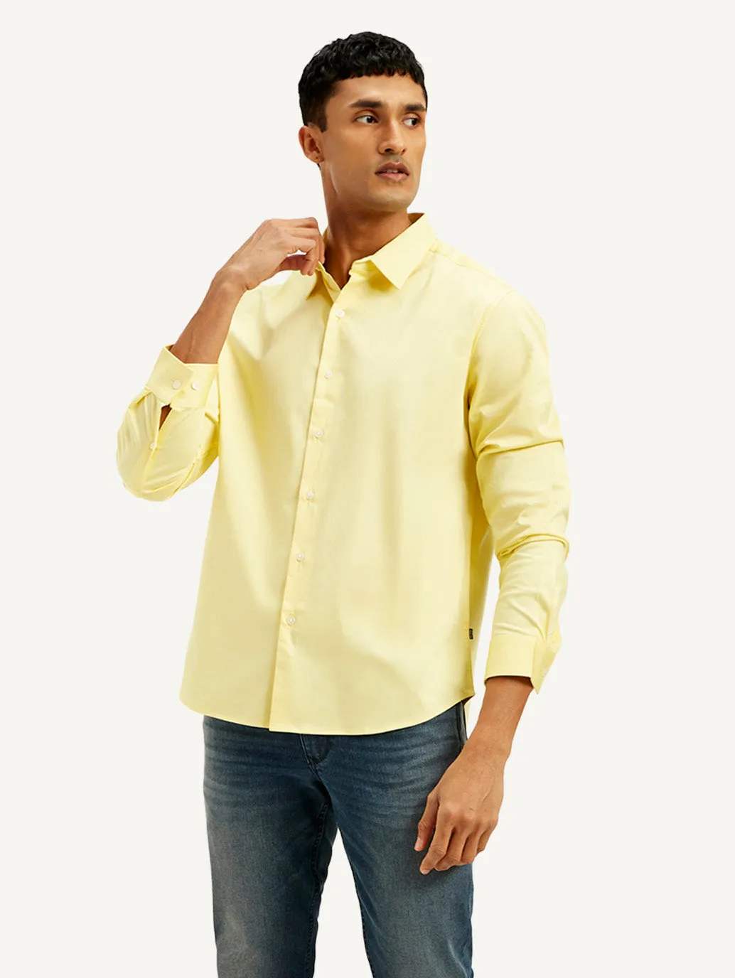 Men's Solid Slim Fit Shirt