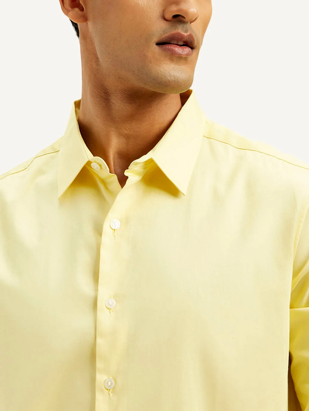 Men's Solid Slim Fit Shirt