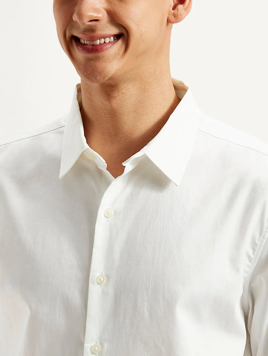 Men's Solid Slim Fit Shirt