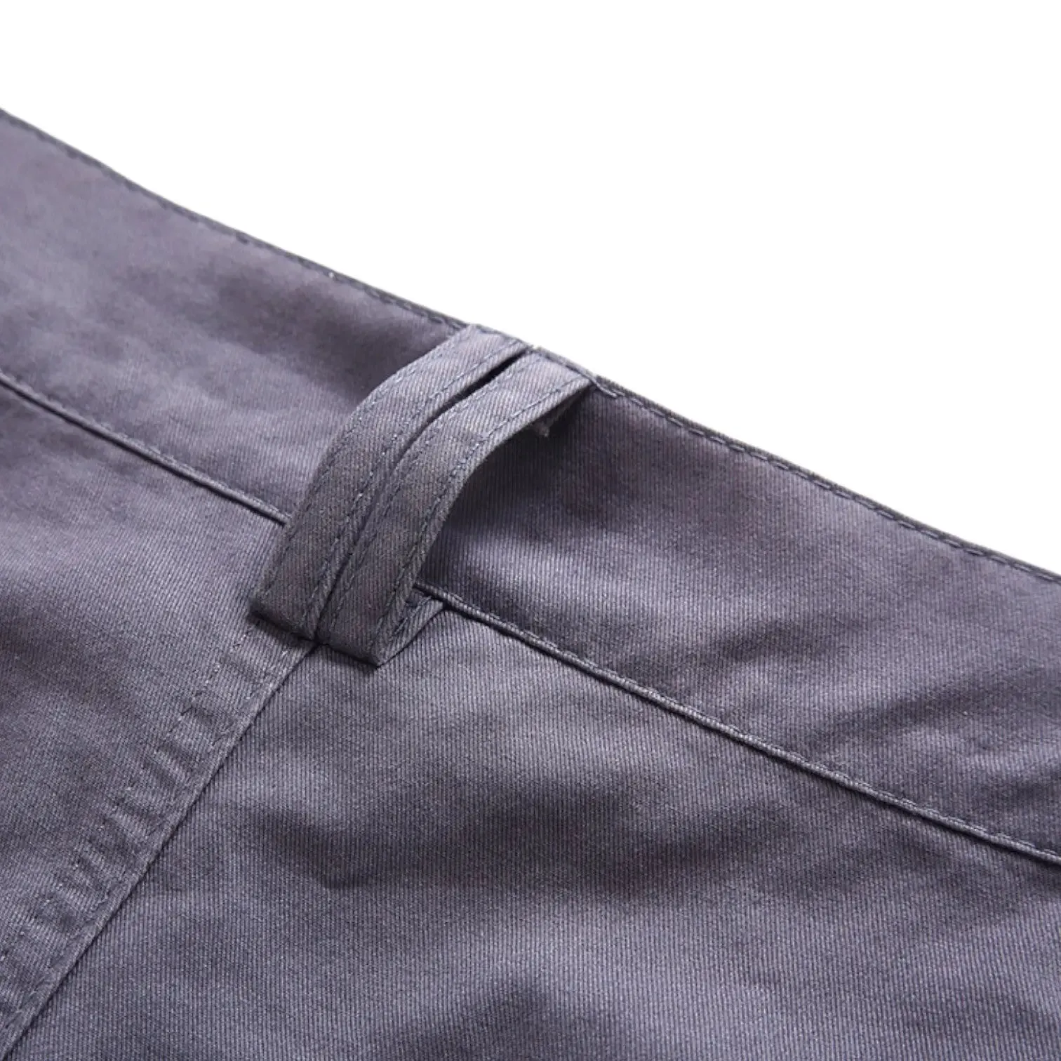 Militaire homme en short