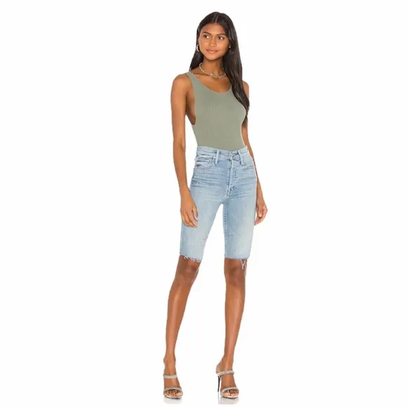 MOTHER The Tomcat Bermuda Jean Shorts 24