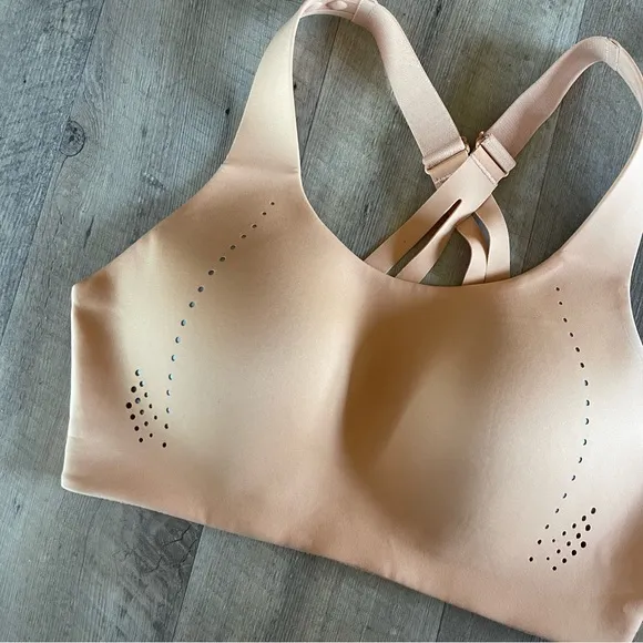 New Lululemon AirSupport Bra Warm Apricot Sports Bra