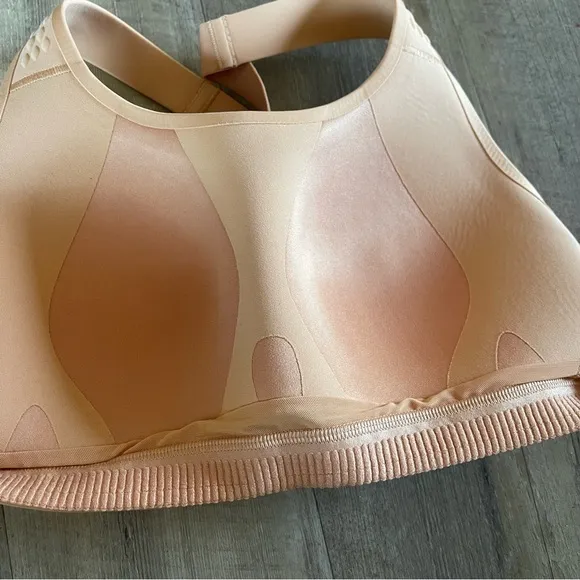 New Lululemon AirSupport Bra Warm Apricot Sports Bra