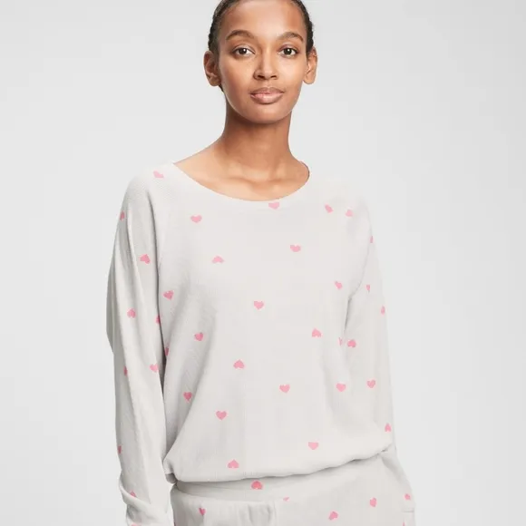 💕NWT‼️ GAP brand Waffle-Knit Long Sleeve &amp; Shorts Lounge Set