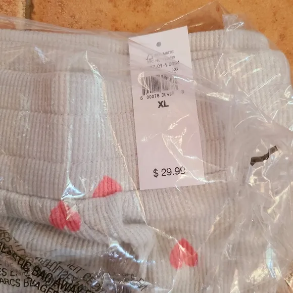 💕NWT‼️ GAP brand Waffle-Knit Long Sleeve &amp; Shorts Lounge Set