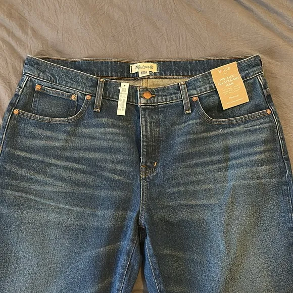 NWT Madewell Mid-Rise ‘90s Straight Jean - 33 Petite