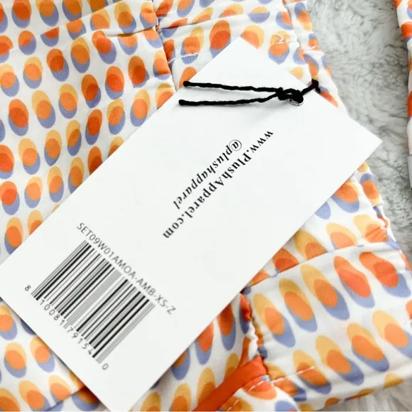 NWT- PLUSH x Free People SILKY OP ART LONG SLEEVE   SHORTS PJ SET WITH EYE MASK