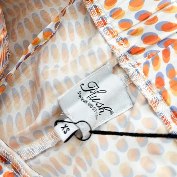 NWT- PLUSH x Free People SILKY OP ART LONG SLEEVE   SHORTS PJ SET WITH EYE MASK