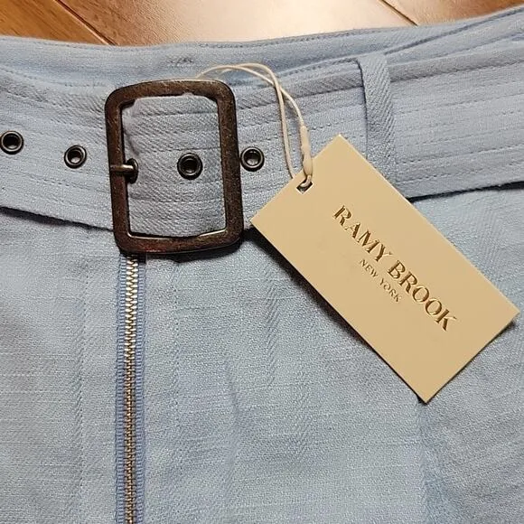 NWT Ramy Brook Gleirys Belted Twill Shorts Misty Blue Slub Line Size 8