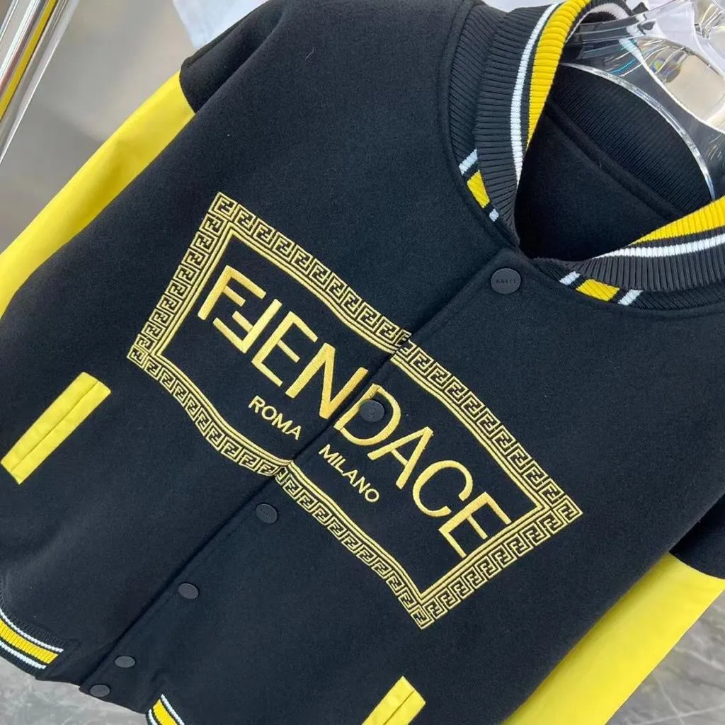 Original high end Quality Jackets Available For Men