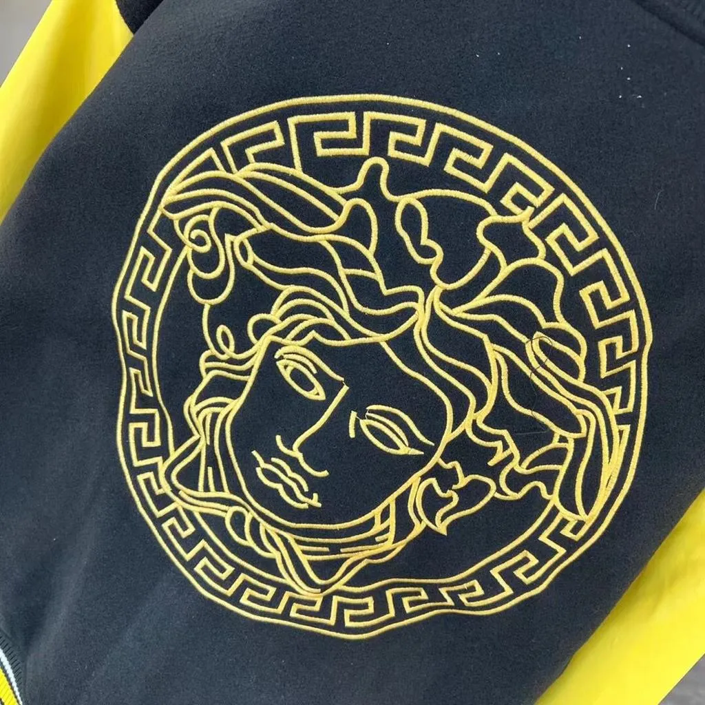Original high end Quality Jackets Available For Men