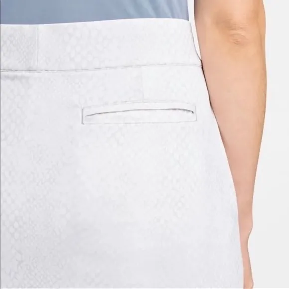 PETER MILLAR Women White Snake Print Shorts Skort L
