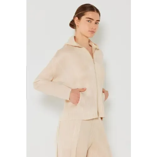 Pleated Hood Jacket