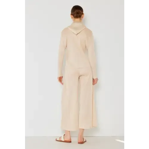 Pleated Hood Jacket