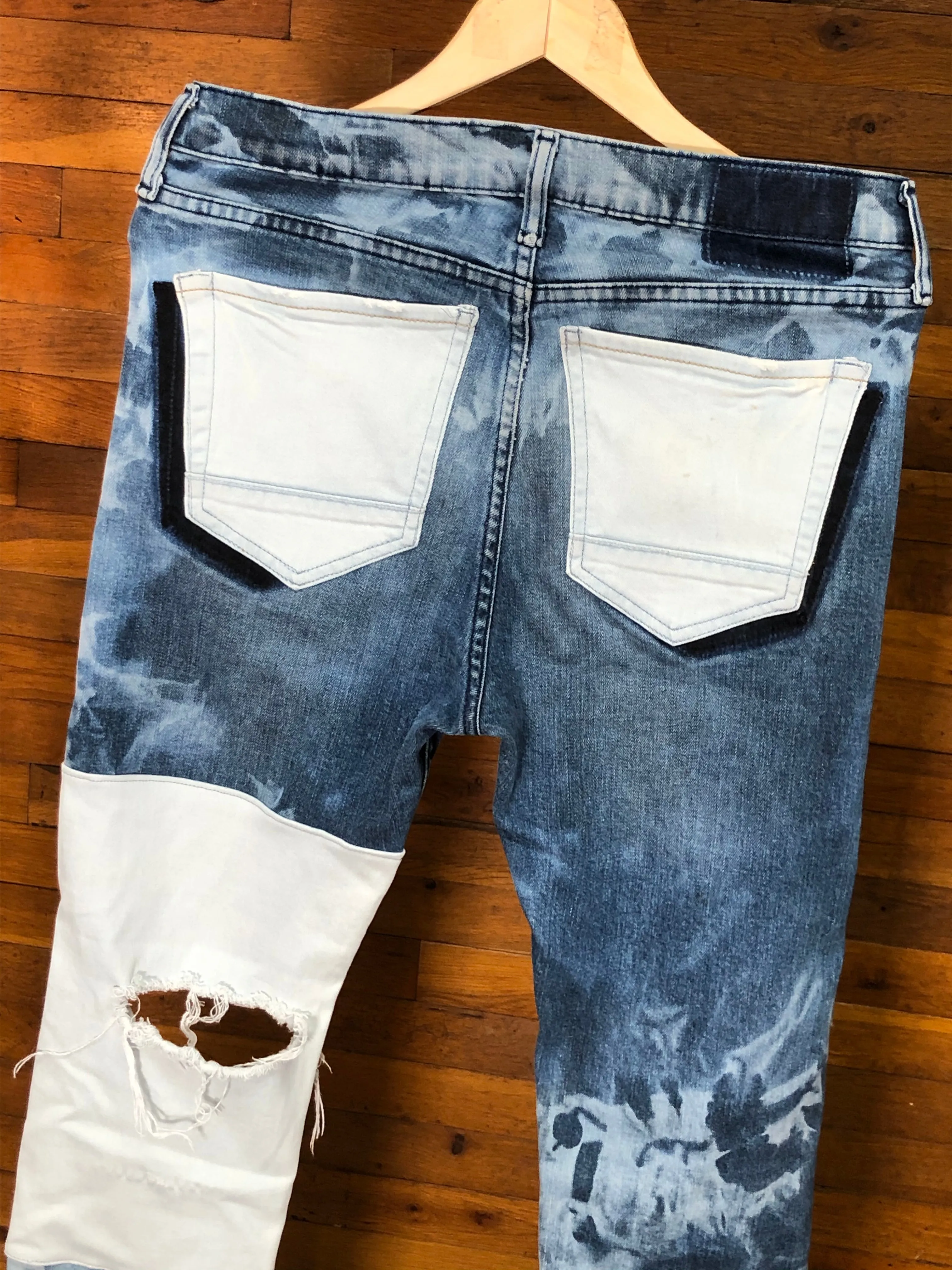 "1 of 1" Dyed & Distressed Patchwork Levi's (32x29)