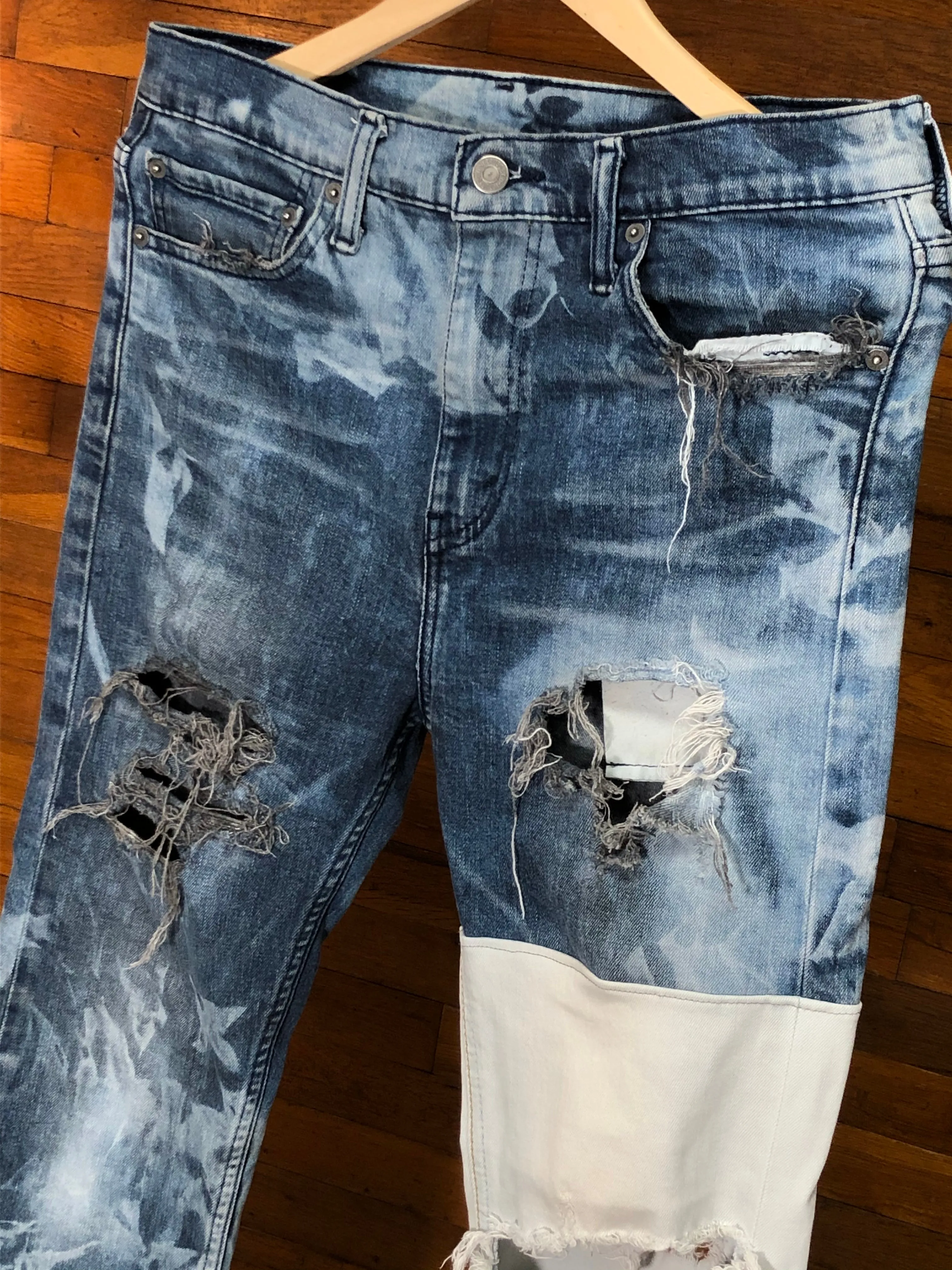 "1 of 1" Dyed & Distressed Patchwork Levi's (32x29)